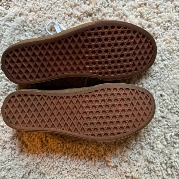 Vans burgundy/tan sneaker - Picture 4 of 6